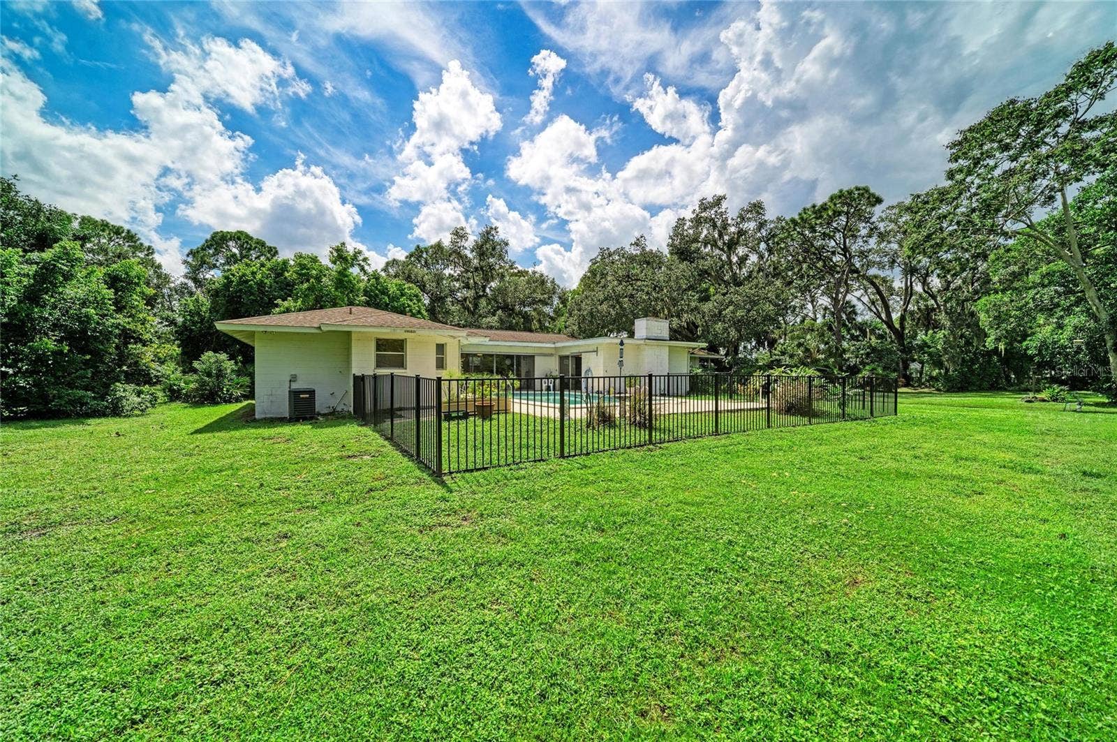 2953 47TH STREET, Sarasota, FL 34234 2953 47TH STREET, Sarasota, FL 34234