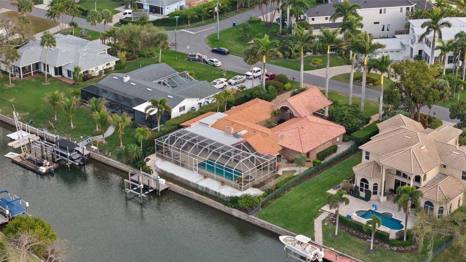 1749 SANDALWOOD DRIVE, Sarasota, FL 34231