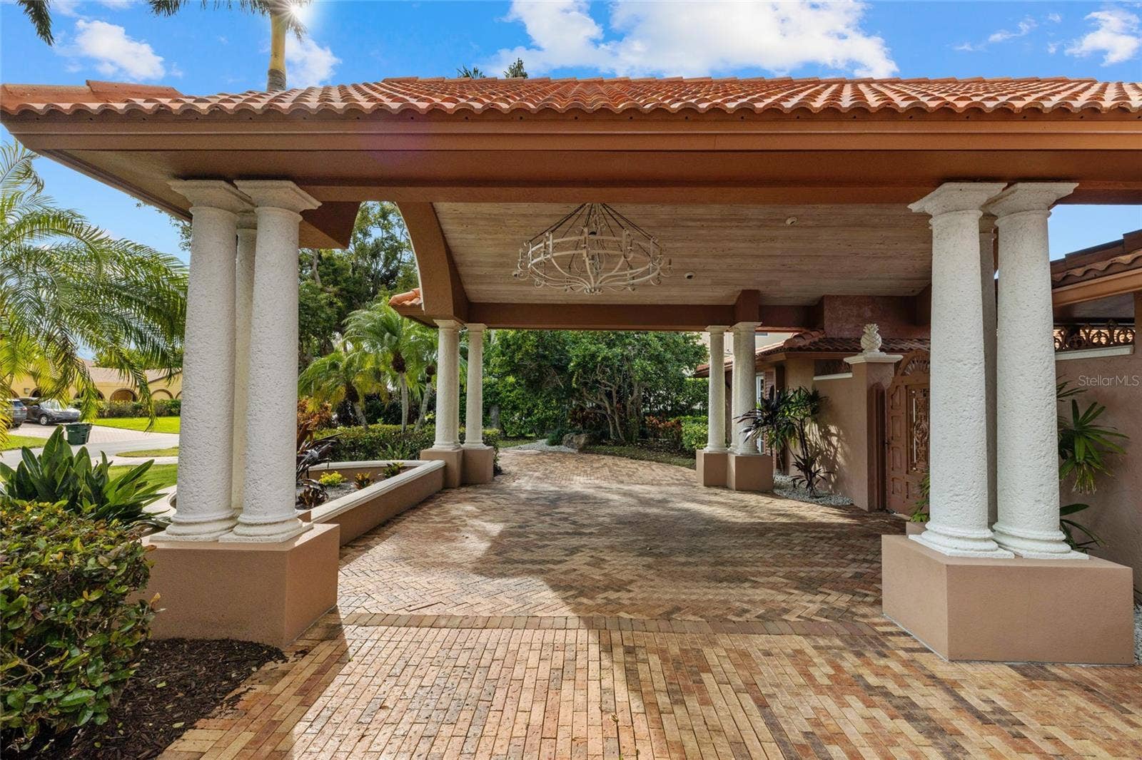 1749 SANDALWOOD DRIVE, Sarasota, FL 34231
