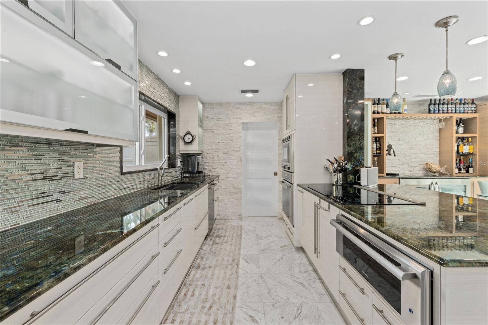 1749 SANDALWOOD DRIVE, Sarasota, FL 34231