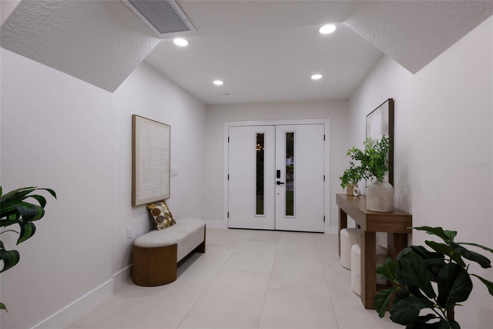 780 INDIAN BEACH CIRCLE, Sarasota, FL 34234 780 INDIAN BEACH CIRCLE, Sarasota, FL 34234