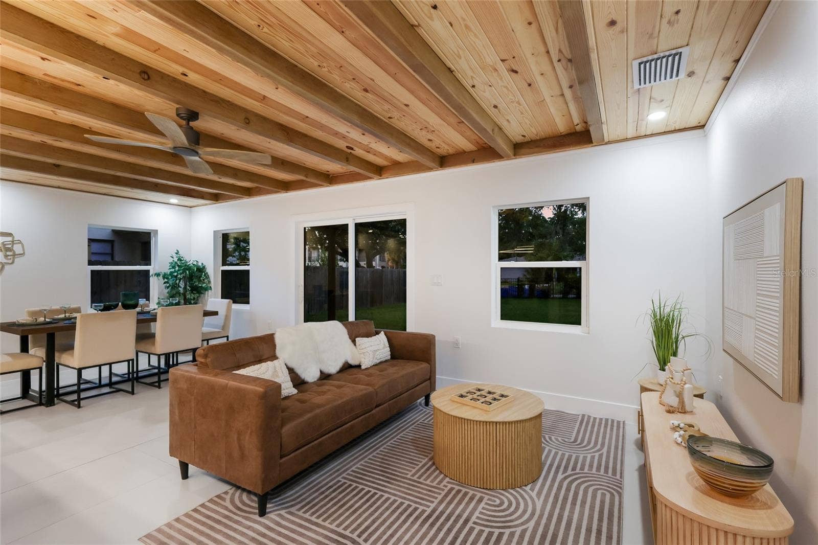 780 INDIAN BEACH CIRCLE, Sarasota, FL 34234 780 INDIAN BEACH CIRCLE, Sarasota, FL 34234