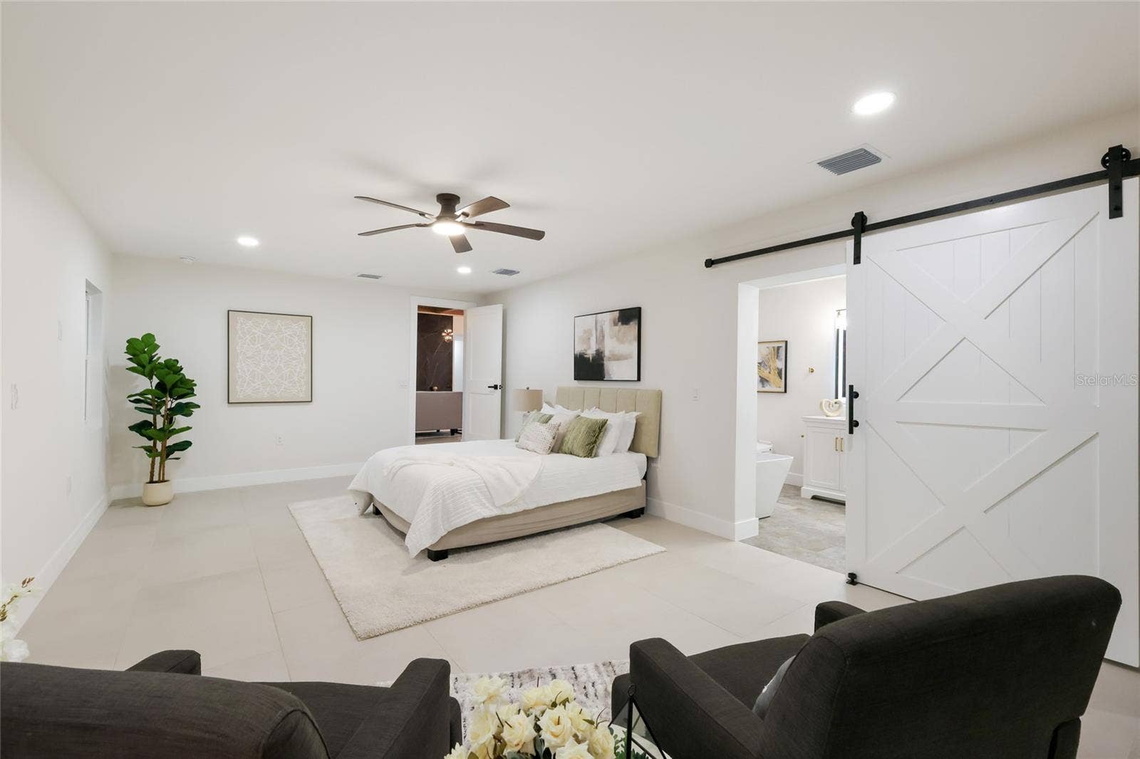780 INDIAN BEACH CIRCLE, Sarasota, FL 34234 780 INDIAN BEACH CIRCLE, Sarasota, FL 34234