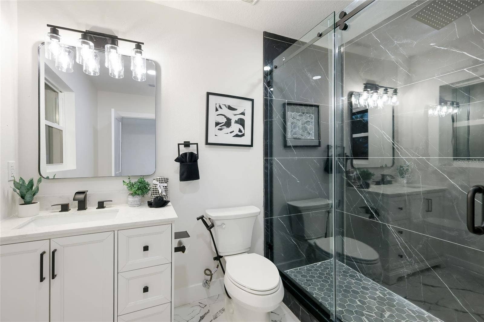 780 INDIAN BEACH CIRCLE, Sarasota, FL 34234 780 INDIAN BEACH CIRCLE, Sarasota, FL 34234