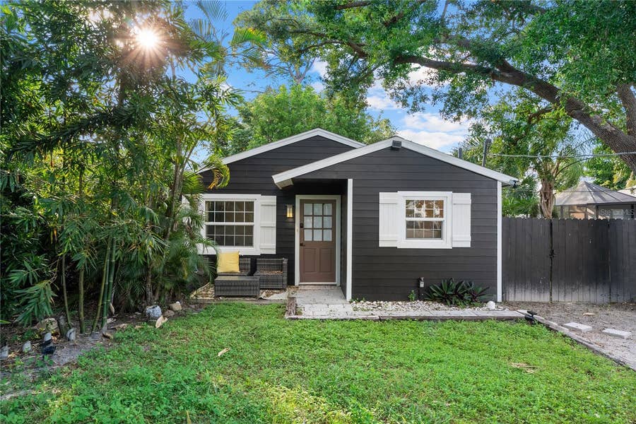 Property photo for 4210 OLIVE AVENUE, Sarasota, FL