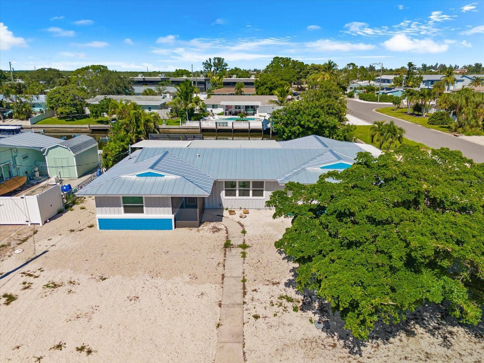 10304 KINGFISHER ROAD W, Bradenton, FL 34209 10304 KINGFISHER ROAD W, Bradenton, FL 34209