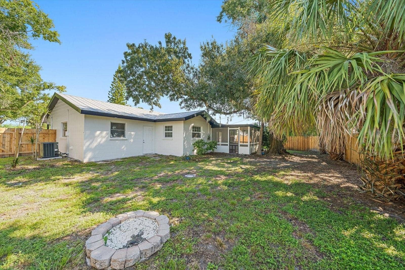 3372 WEBBER STREET, Sarasota, FL 34239 3372 WEBBER STREET, Sarasota, FL 34239