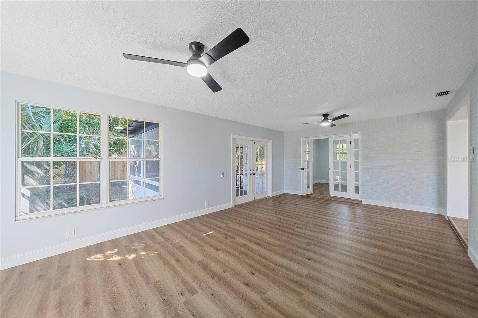 3372 WEBBER STREET, Sarasota, FL 34239 3372 WEBBER STREET, Sarasota, FL 34239