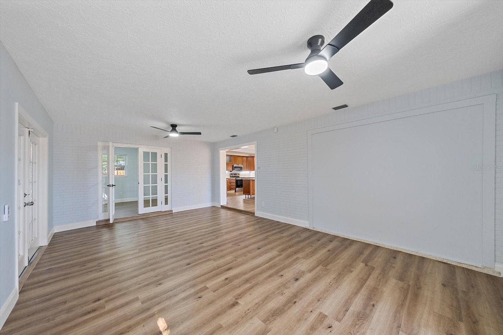 3372 WEBBER STREET, Sarasota, FL 34239 3372 WEBBER STREET, Sarasota, FL 34239