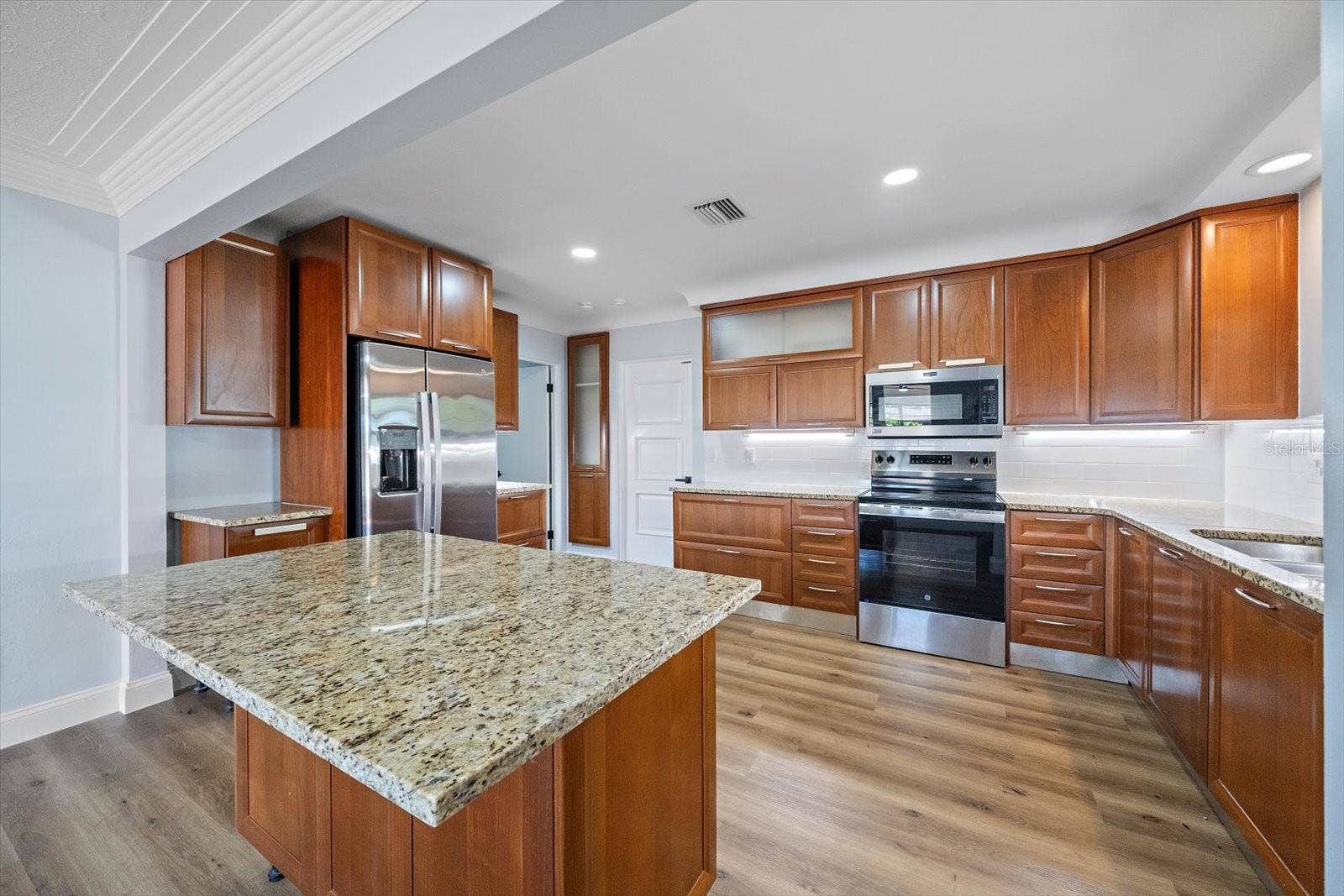 3372 WEBBER STREET, Sarasota, FL 34239 3372 WEBBER STREET, Sarasota, FL 34239