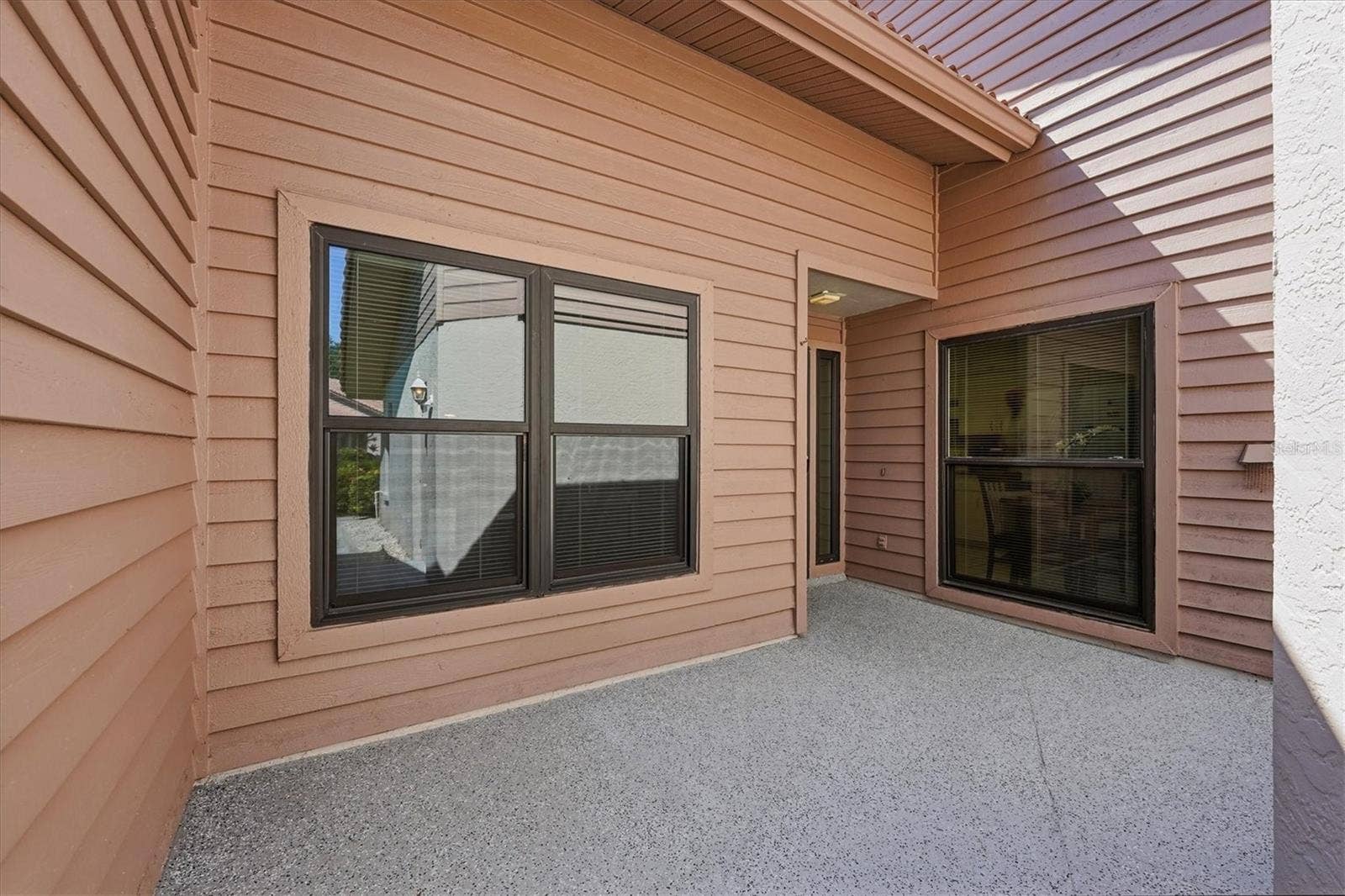 3981 WILSHIRE CIRCLE E, #195, Sarasota, FL 34238 3981 WILSHIRE CIRCLE E, #195, Sarasota, FL 34238