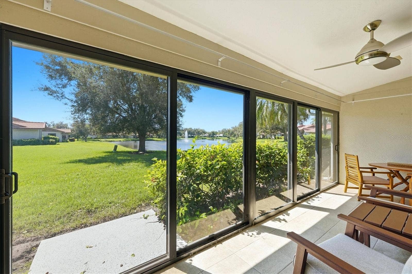 3981 WILSHIRE CIRCLE E, #195, Sarasota, FL 34238 3981 WILSHIRE CIRCLE E, #195, Sarasota, FL 34238