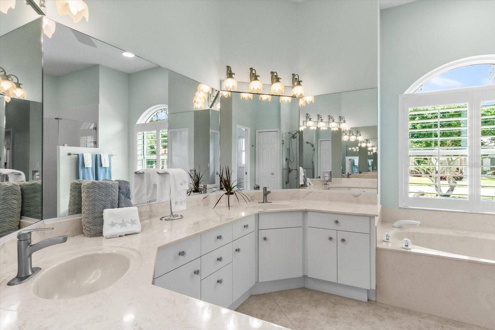 2110 TOCOBAGA LANE, Nokomis, FL 34275 2110 TOCOBAGA LANE, Nokomis, FL 34275
