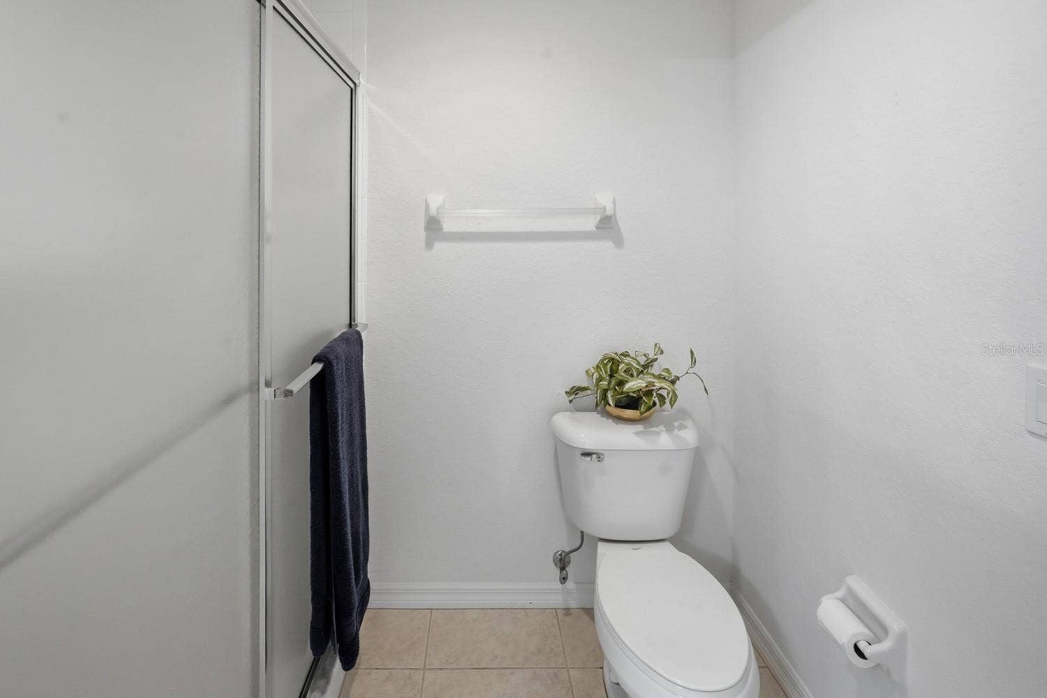 7133 CEDAR HOLLOW CIRCLE, #22-102, Bradenton, FL 34203 7133 CEDAR HOLLOW CIRCLE, #22-102, Bradenton, FL 34203