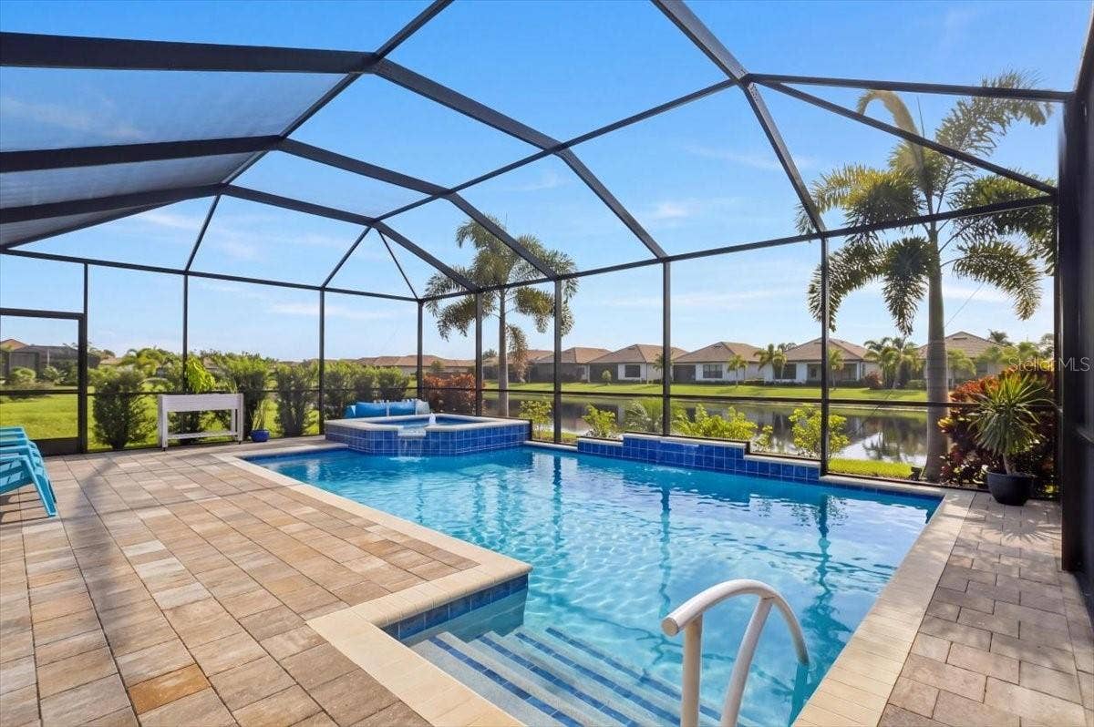 4725 CRESTPOINT WAY, Palmetto, FL 34221 4725 CRESTPOINT WAY, Palmetto, FL 34221