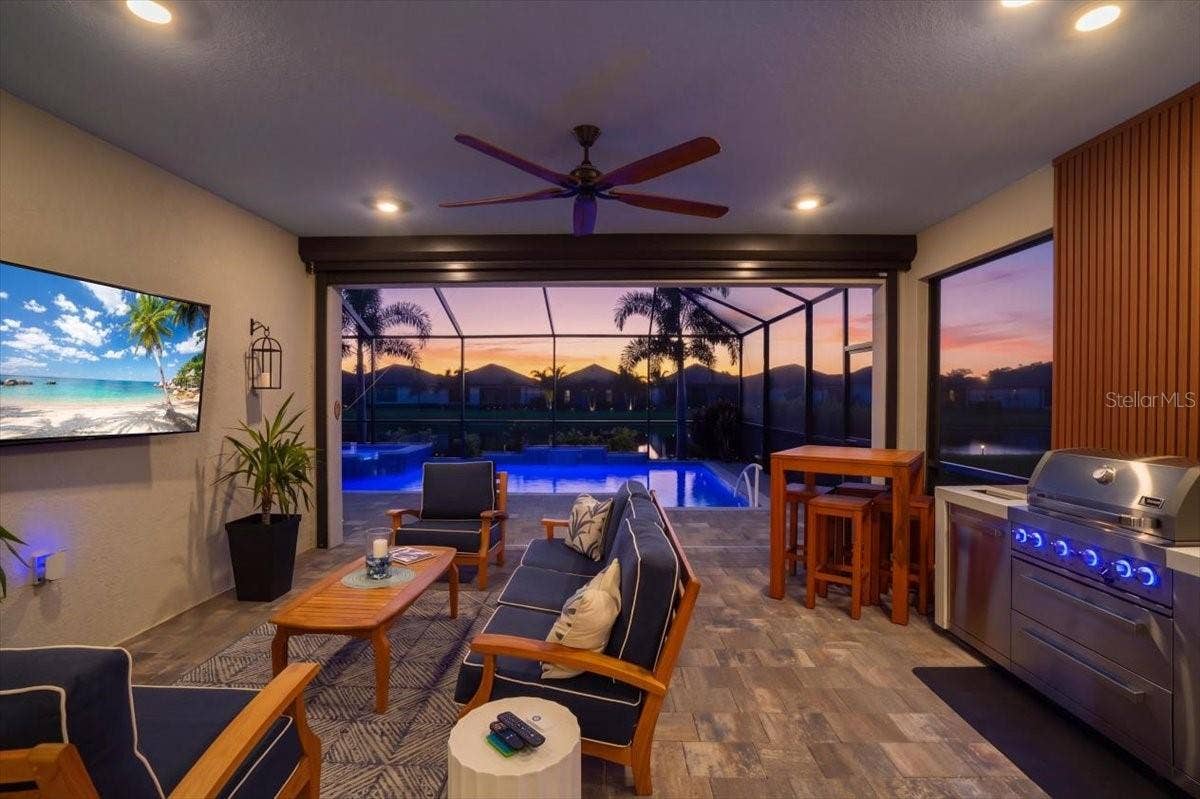4725 CRESTPOINT WAY, Palmetto, FL 34221 4725 CRESTPOINT WAY, Palmetto, FL 34221