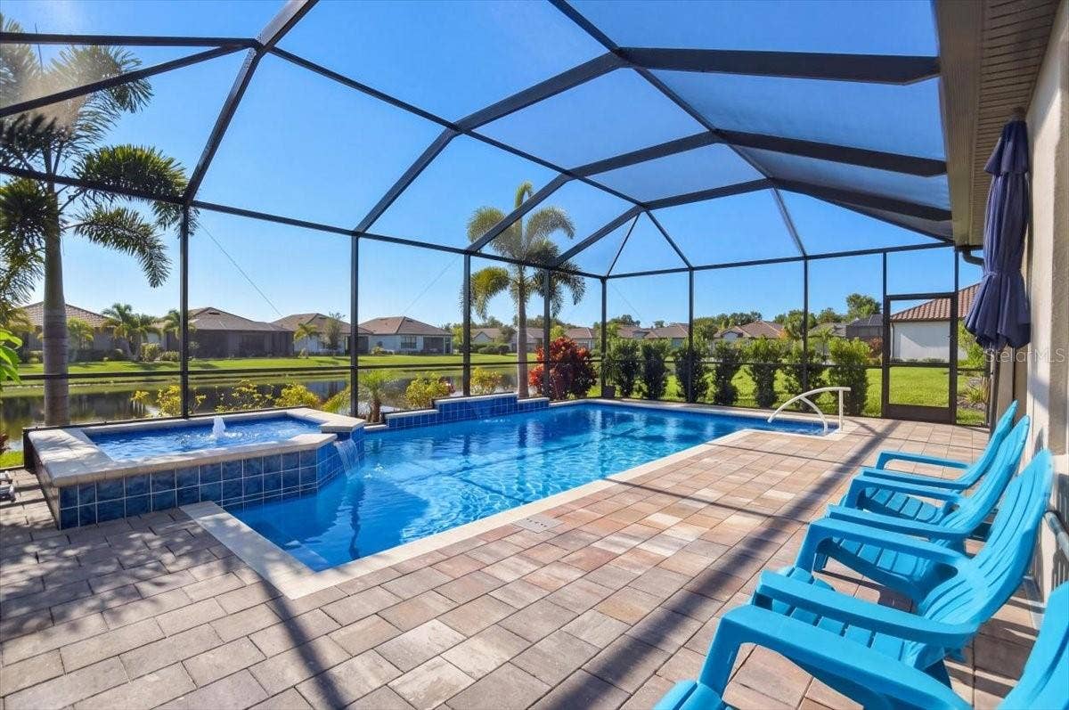 4725 CRESTPOINT WAY, Palmetto, FL 34221 4725 CRESTPOINT WAY, Palmetto, FL 34221
