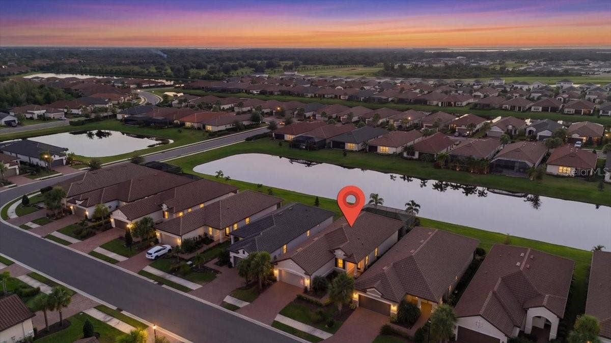 4725 CRESTPOINT WAY, Palmetto, FL 34221 4725 CRESTPOINT WAY, Palmetto, FL 34221