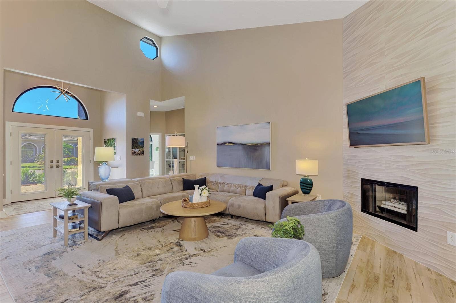 4735 WHITE TAIL LANE, Sarasota, FL 34238 4735 WHITE TAIL LANE, Sarasota, FL 34238