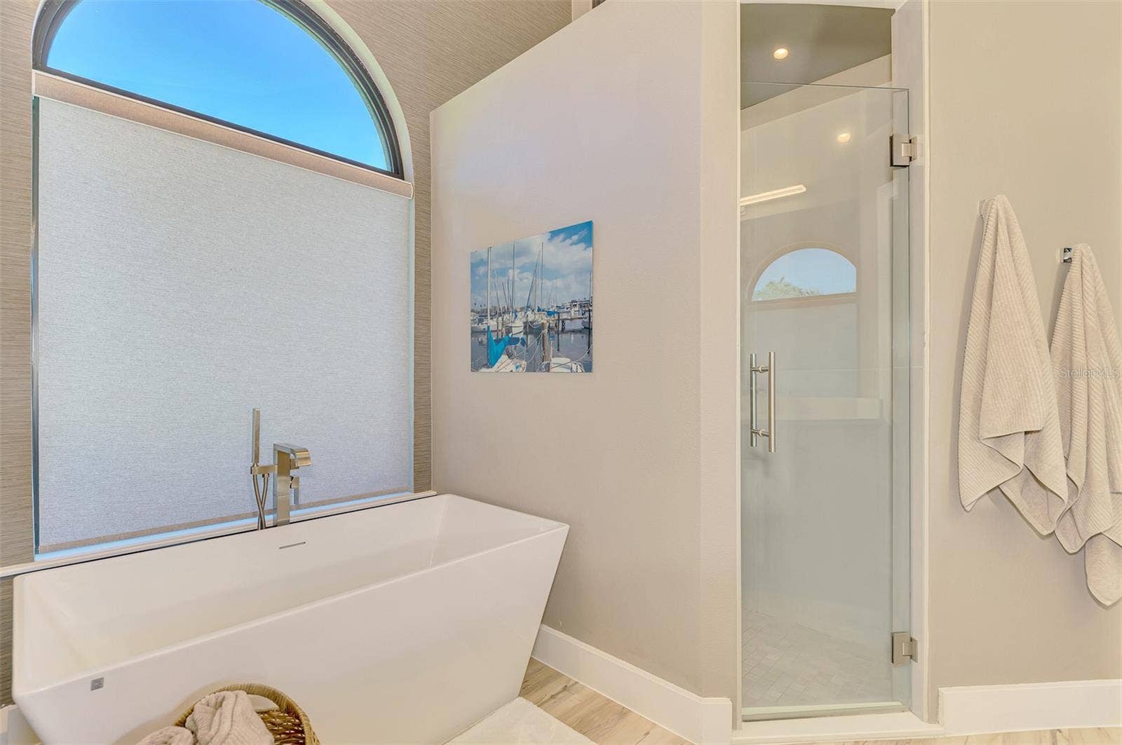 4735 WHITE TAIL LANE, Sarasota, FL 34238 4735 WHITE TAIL LANE, Sarasota, FL 34238