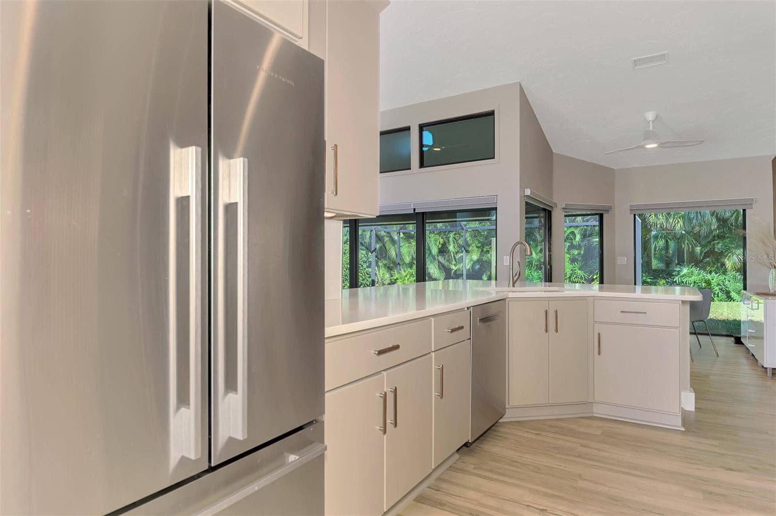 4735 WHITE TAIL LANE, Sarasota, FL 34238 4735 WHITE TAIL LANE, Sarasota, FL 34238