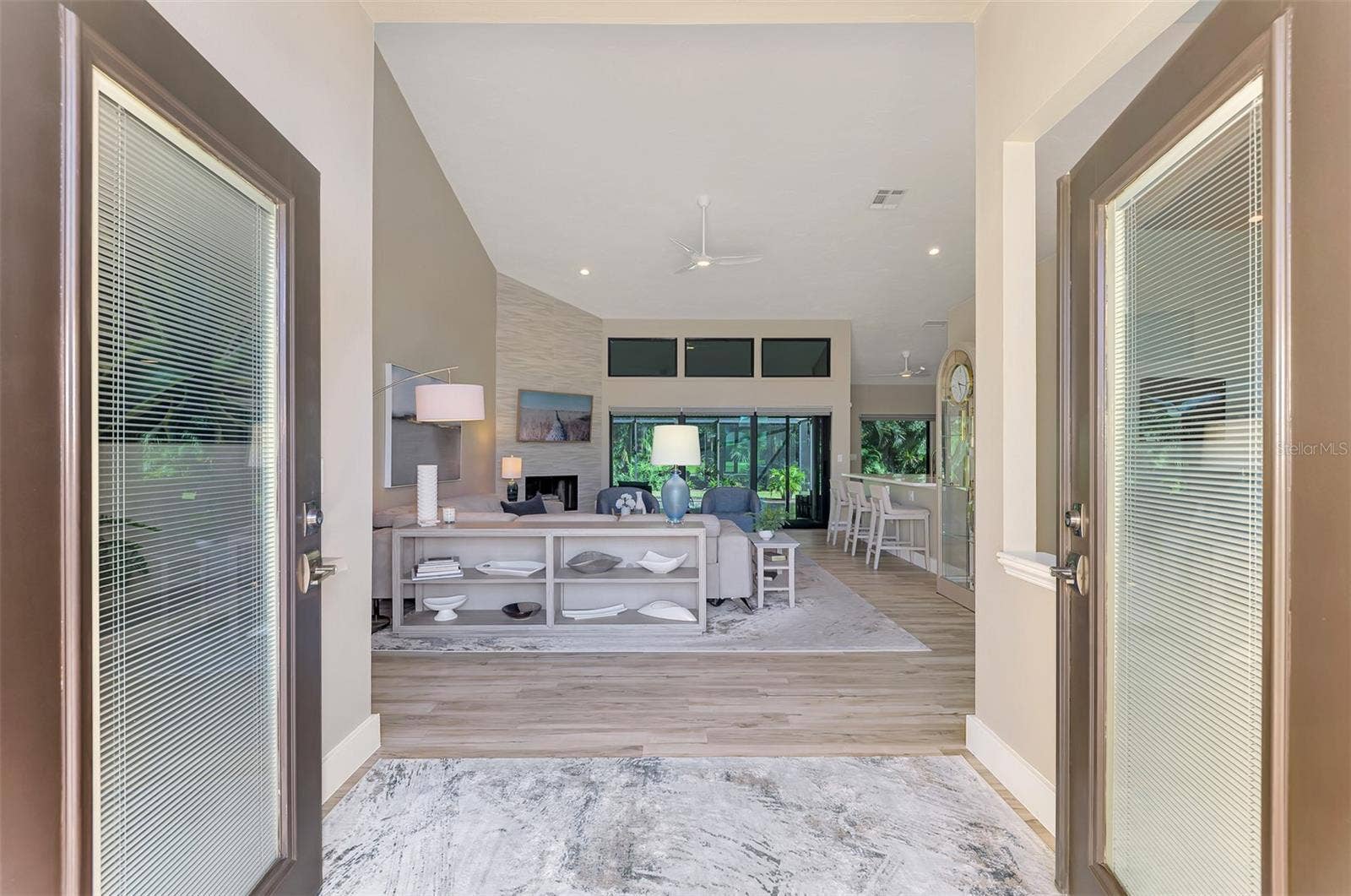 4735 WHITE TAIL LANE, Sarasota, FL 34238 4735 WHITE TAIL LANE, Sarasota, FL 34238