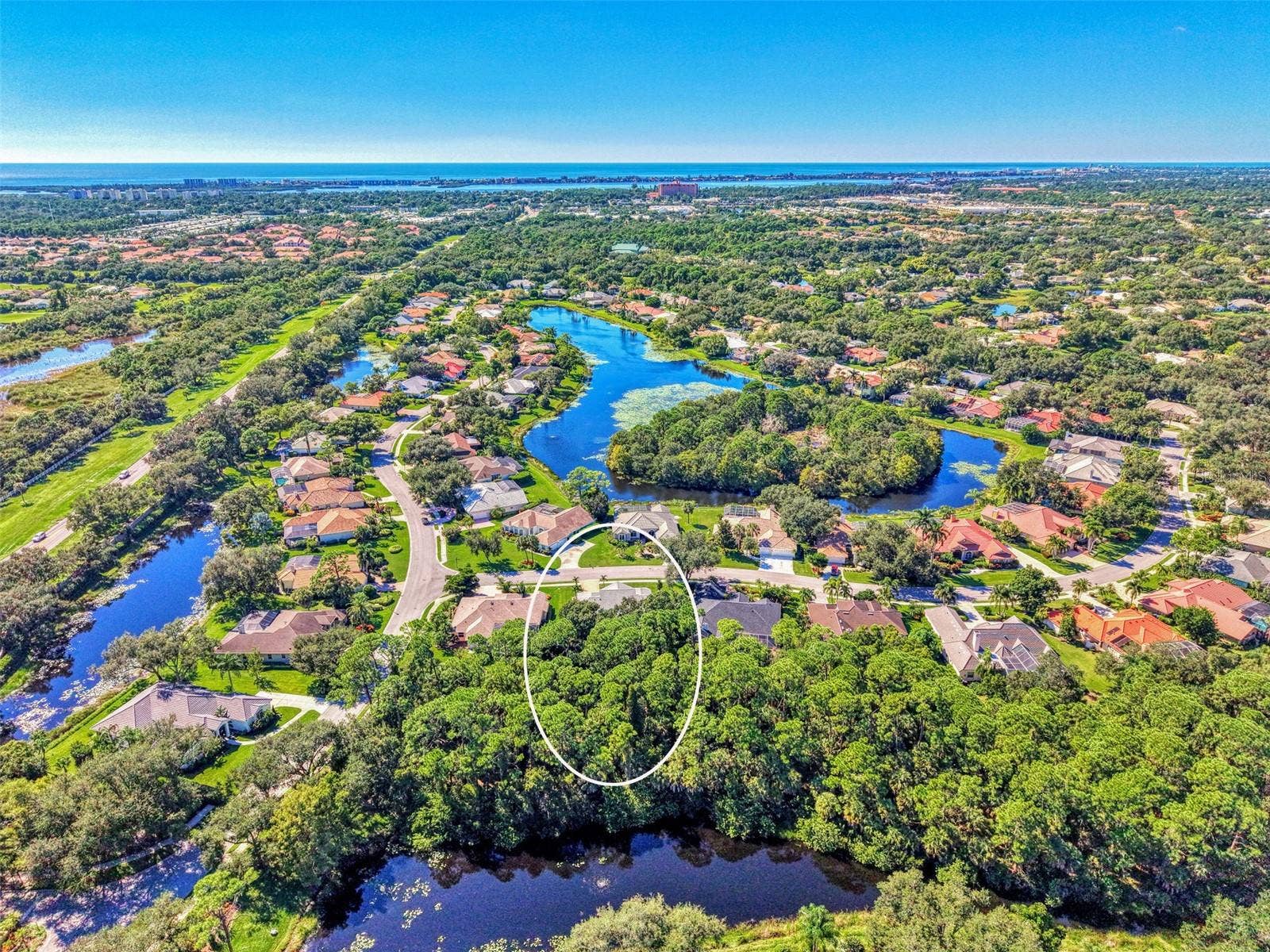 4735 WHITE TAIL LANE, Sarasota, FL 34238 4735 WHITE TAIL LANE, Sarasota, FL 34238
