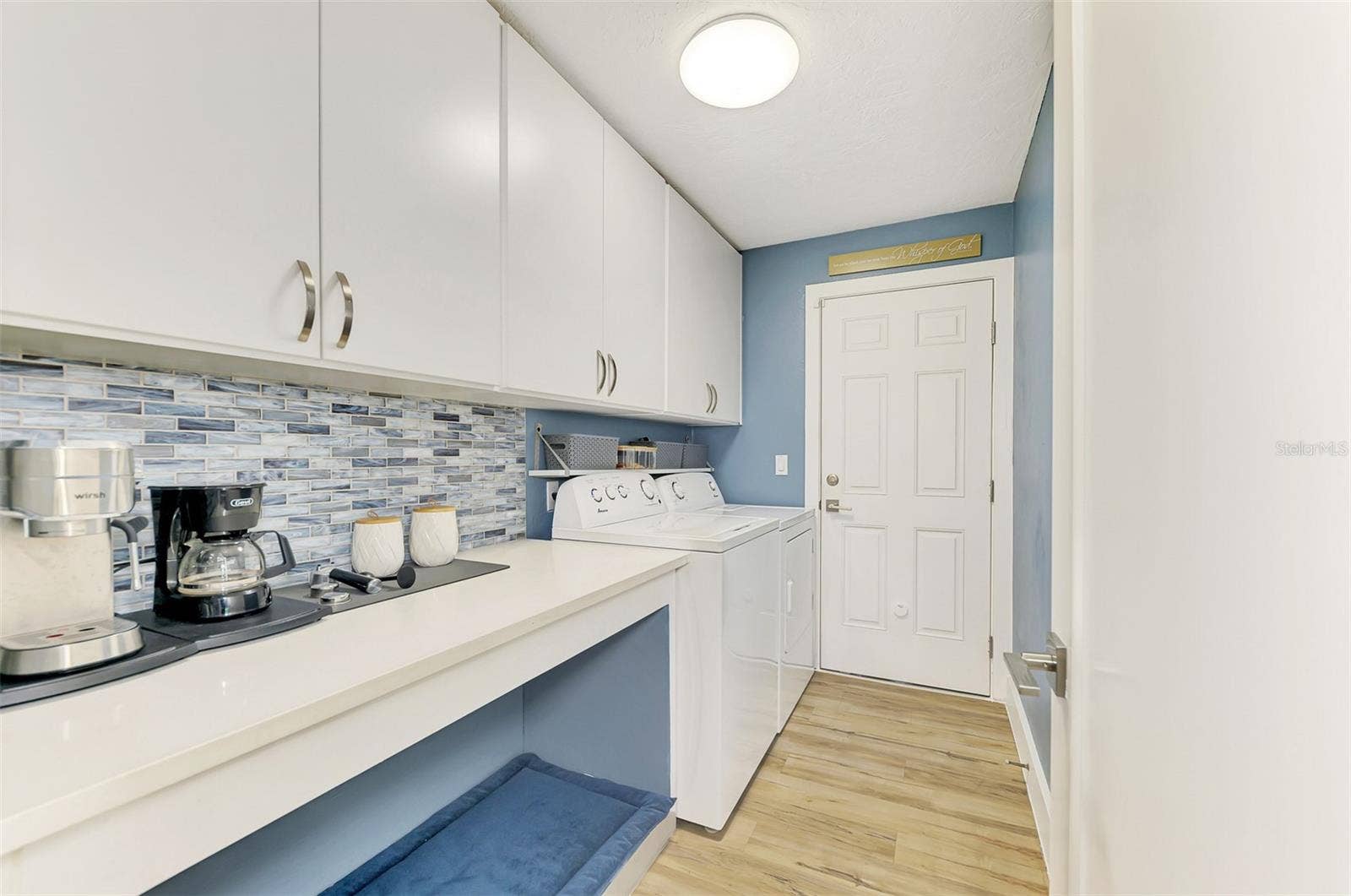 4735 WHITE TAIL LANE, Sarasota, FL 34238 4735 WHITE TAIL LANE, Sarasota, FL 34238