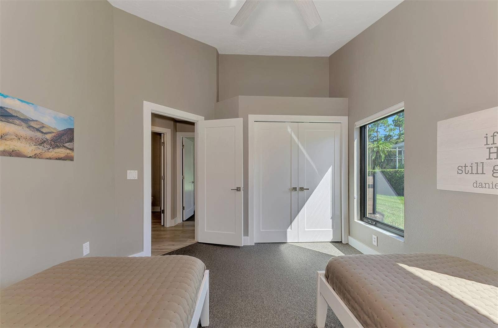 4735 WHITE TAIL LANE, Sarasota, FL 34238 4735 WHITE TAIL LANE, Sarasota, FL 34238