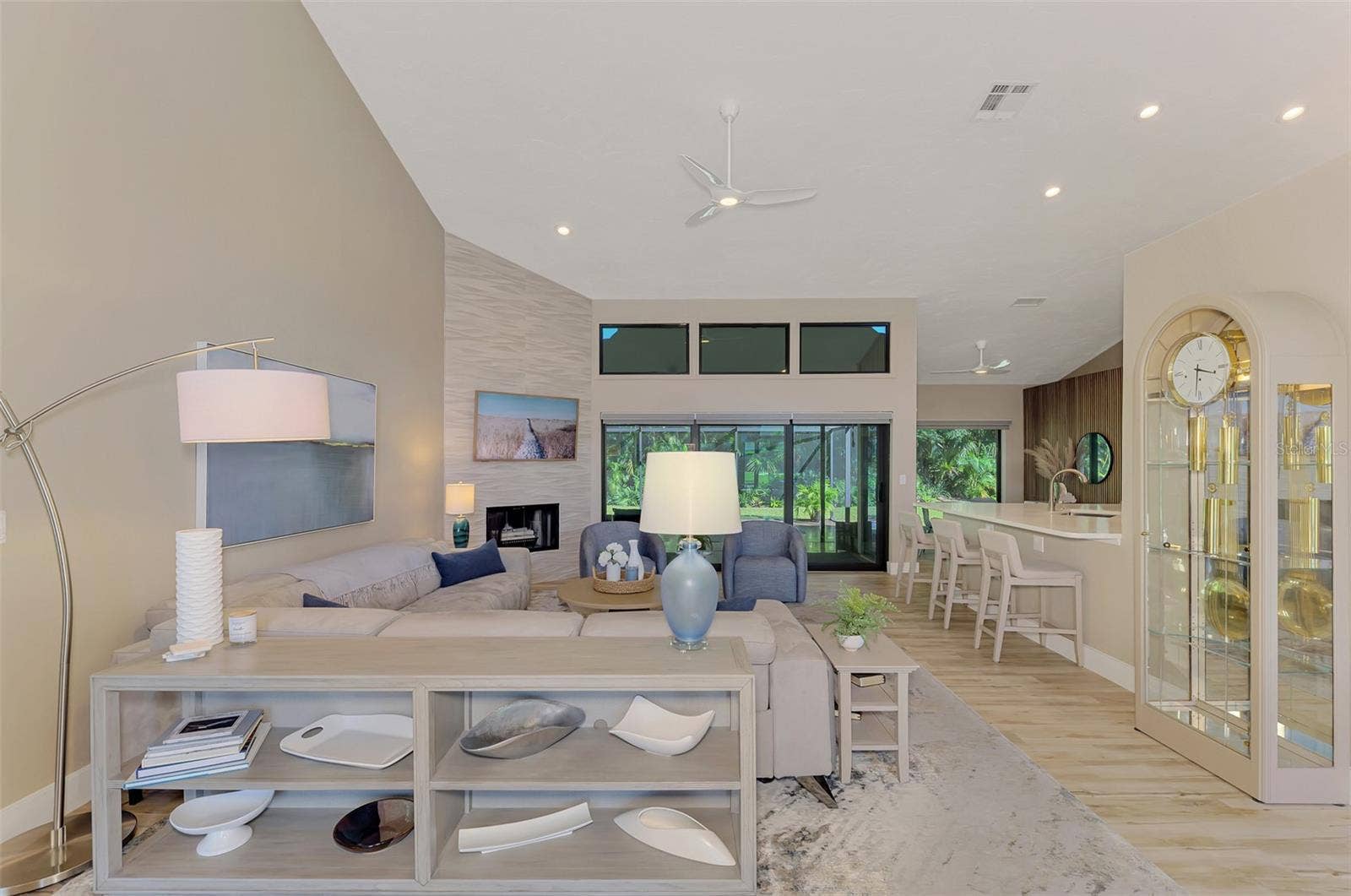 4735 WHITE TAIL LANE, Sarasota, FL 34238 4735 WHITE TAIL LANE, Sarasota, FL 34238