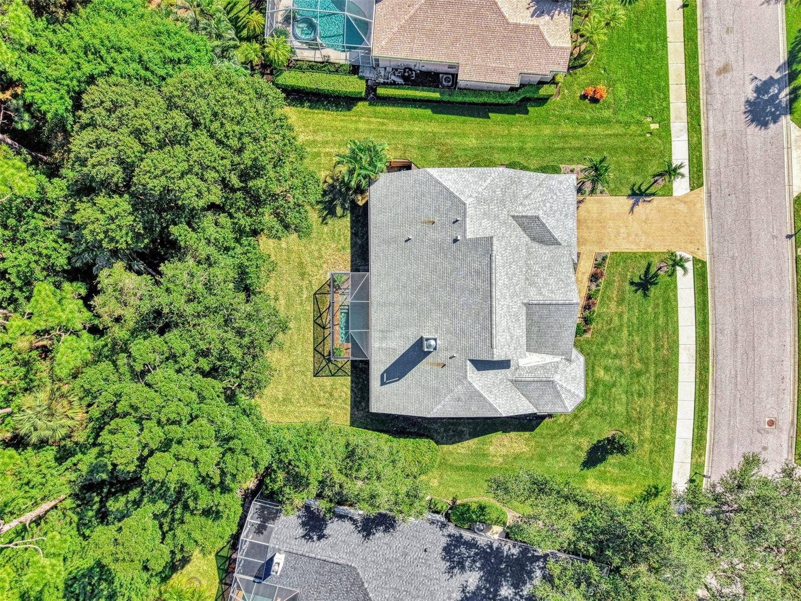 4735 WHITE TAIL LANE, Sarasota, FL 34238 4735 WHITE TAIL LANE, Sarasota, FL 34238