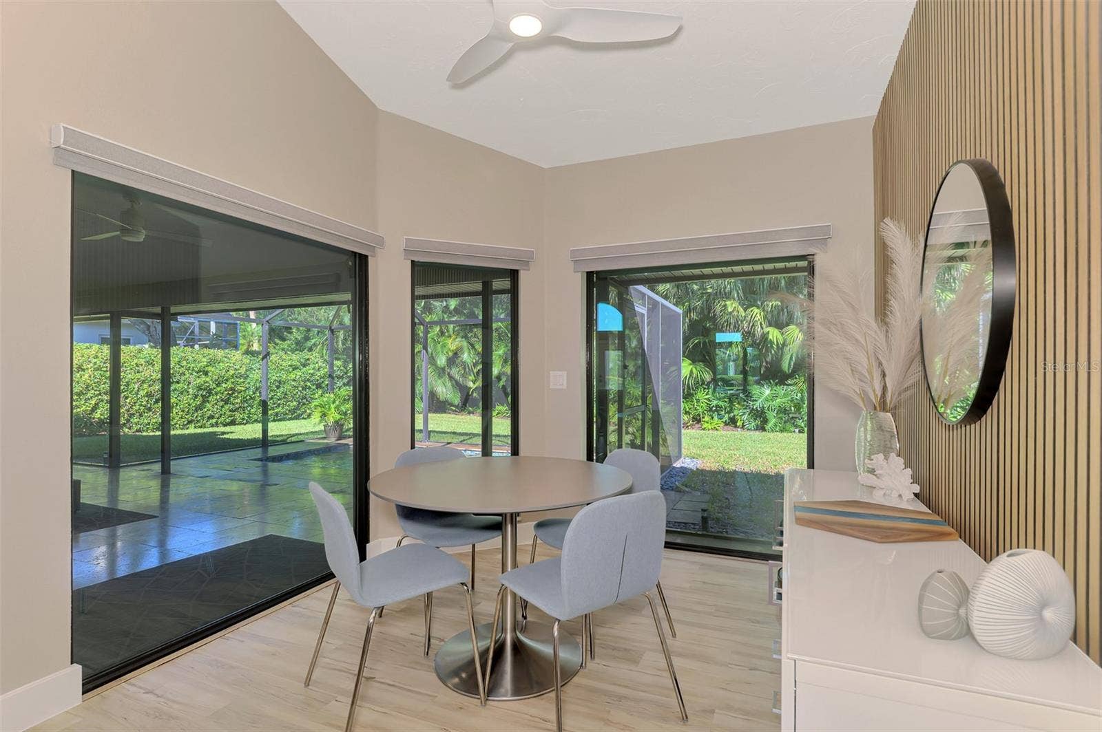 4735 WHITE TAIL LANE, Sarasota, FL 34238 4735 WHITE TAIL LANE, Sarasota, FL 34238