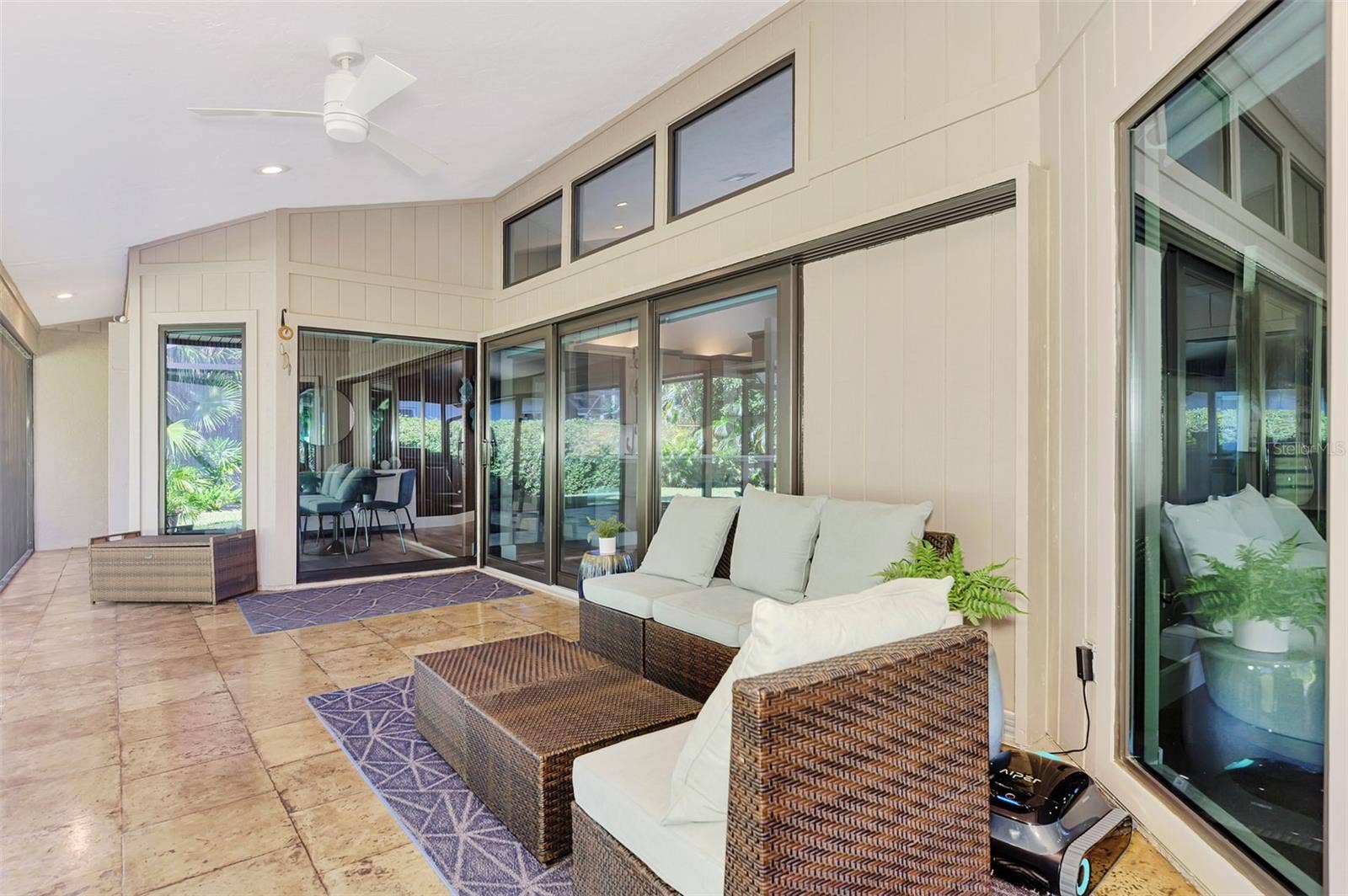 4735 WHITE TAIL LANE, Sarasota, FL 34238 4735 WHITE TAIL LANE, Sarasota, FL 34238