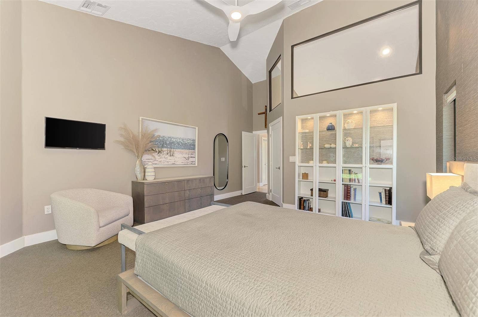 4735 WHITE TAIL LANE, Sarasota, FL 34238 4735 WHITE TAIL LANE, Sarasota, FL 34238