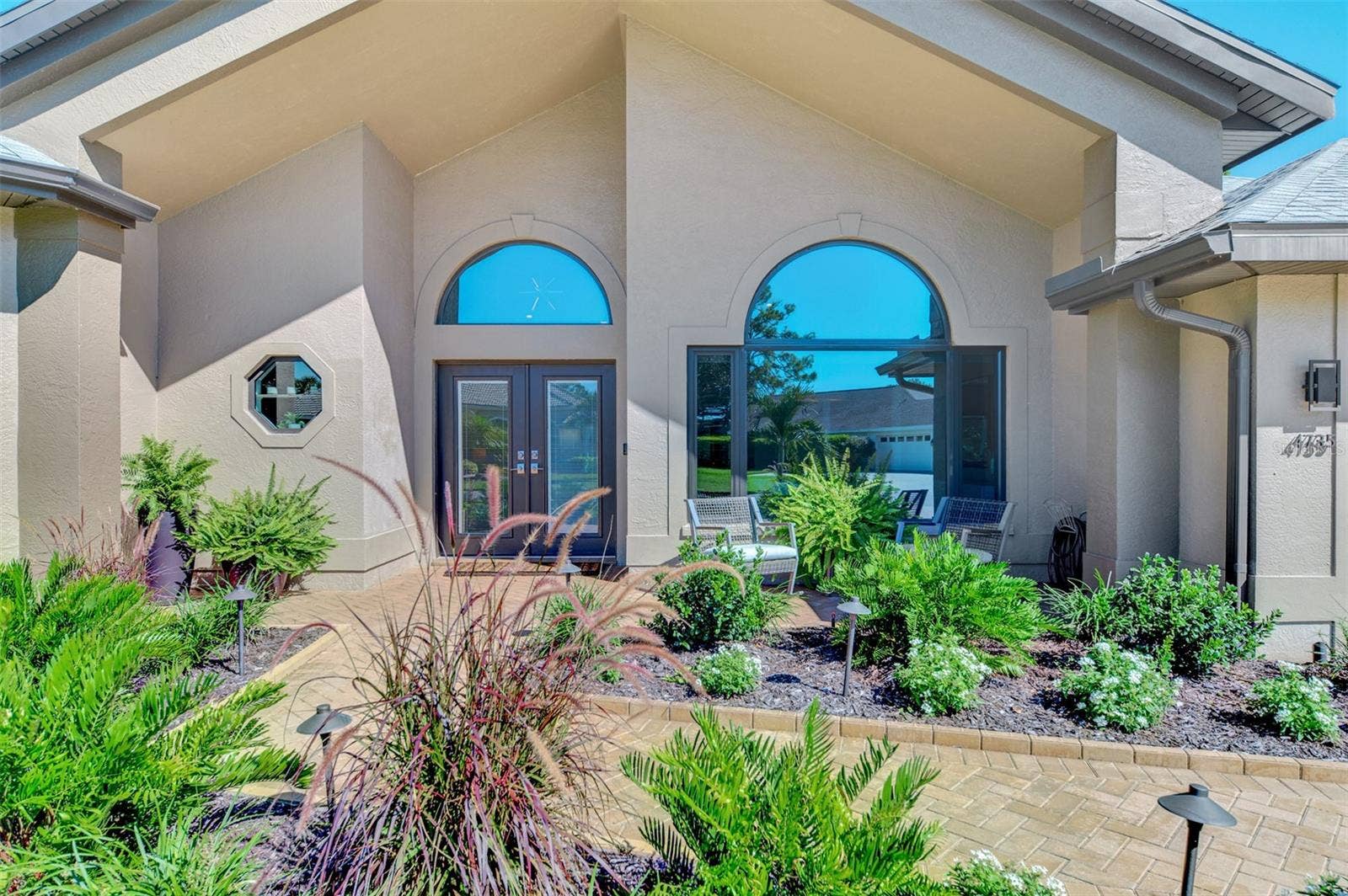 4735 WHITE TAIL LANE, Sarasota, FL 34238 4735 WHITE TAIL LANE, Sarasota, FL 34238