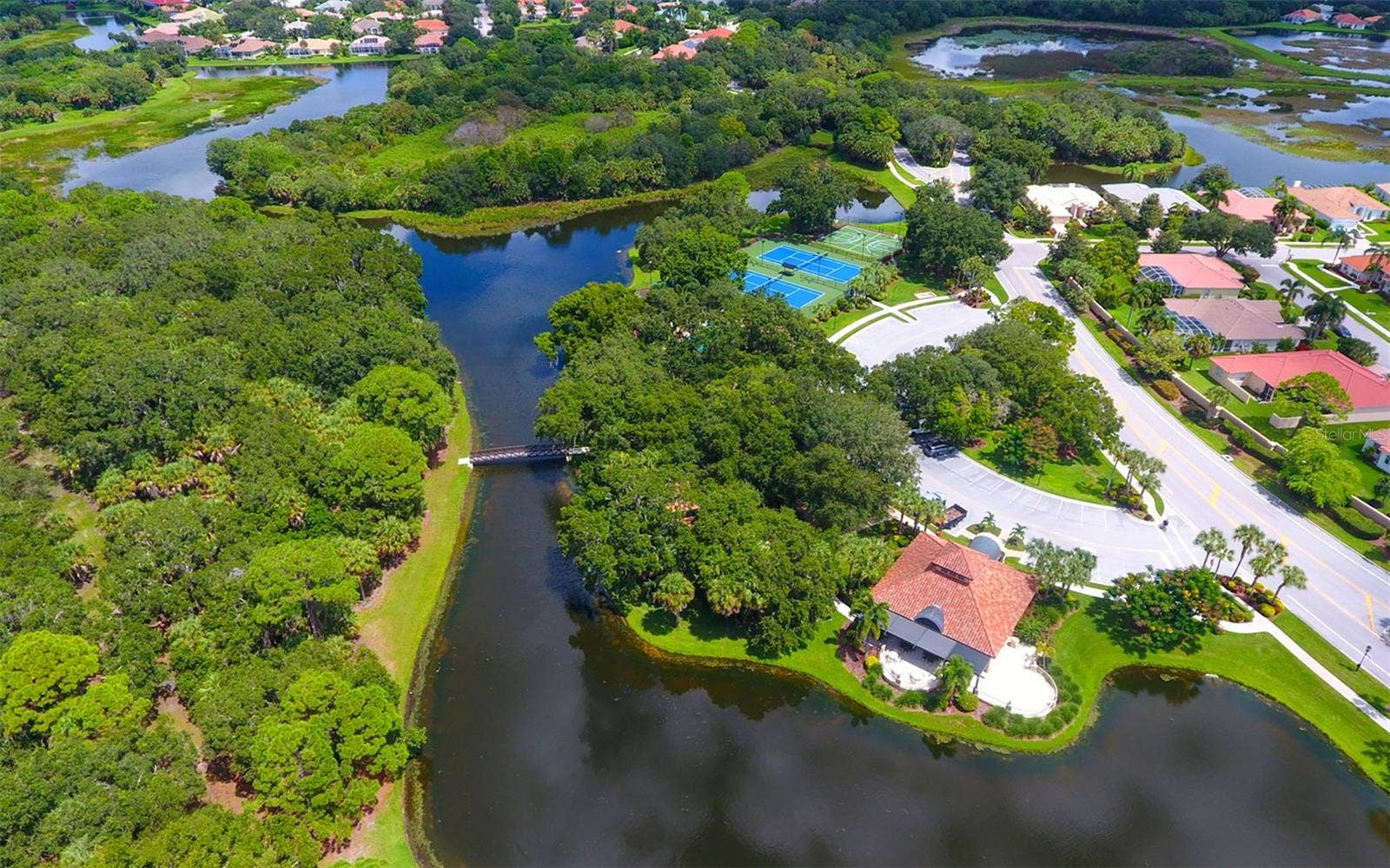 5179 LITTLE BROOK COURT, Sarasota, FL 34238 5179 LITTLE BROOK COURT, Sarasota, FL 34238