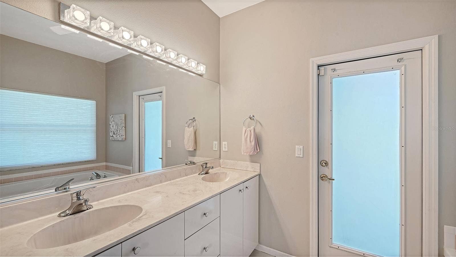 5179 LITTLE BROOK COURT, Sarasota, FL 34238 5179 LITTLE BROOK COURT, Sarasota, FL 34238