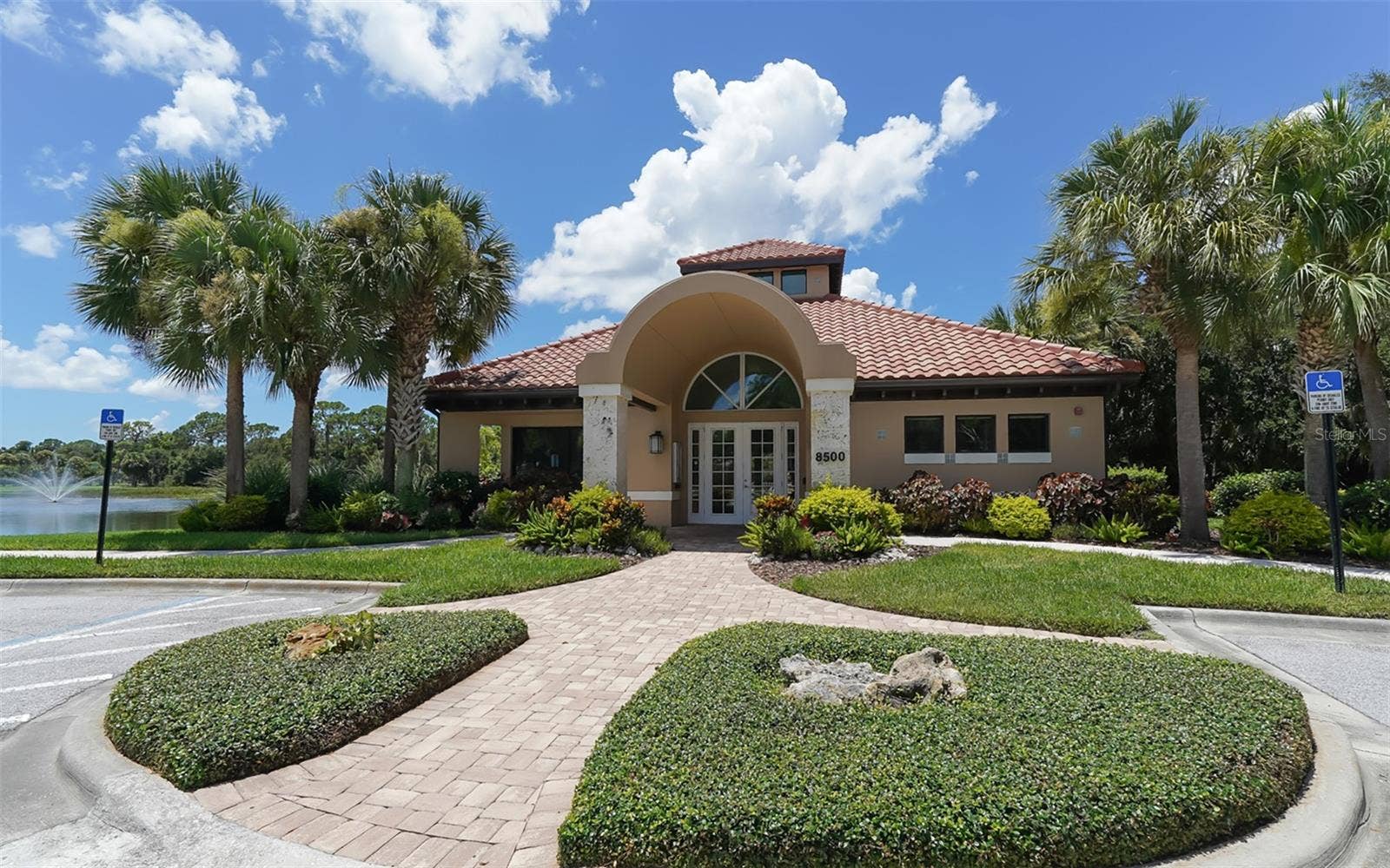 5179 LITTLE BROOK COURT, Sarasota, FL 34238 5179 LITTLE BROOK COURT, Sarasota, FL 34238
