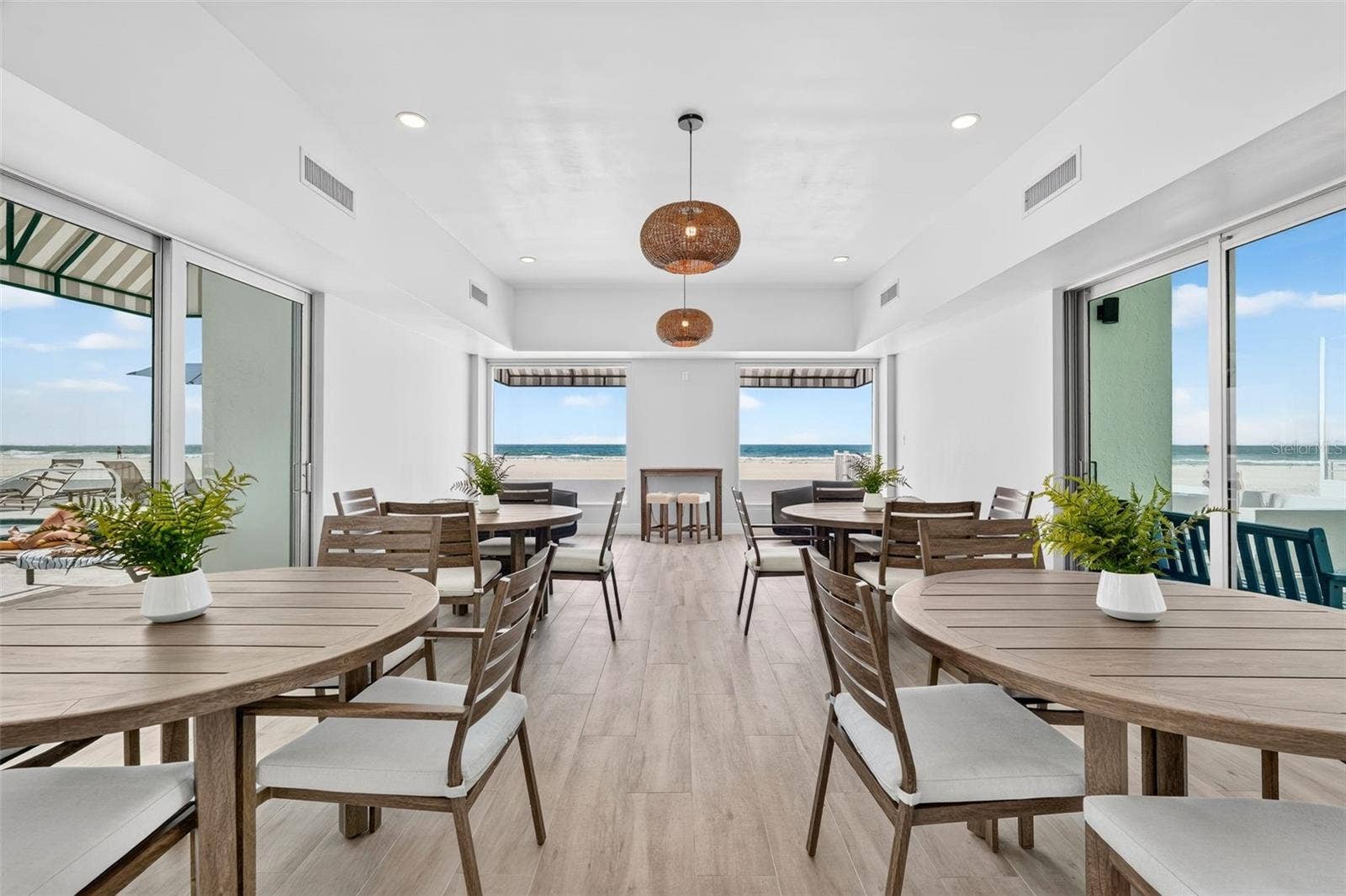 1770 BENJAMIN FRANKLIN DRIVE, #507, Sarasota, FL 34236