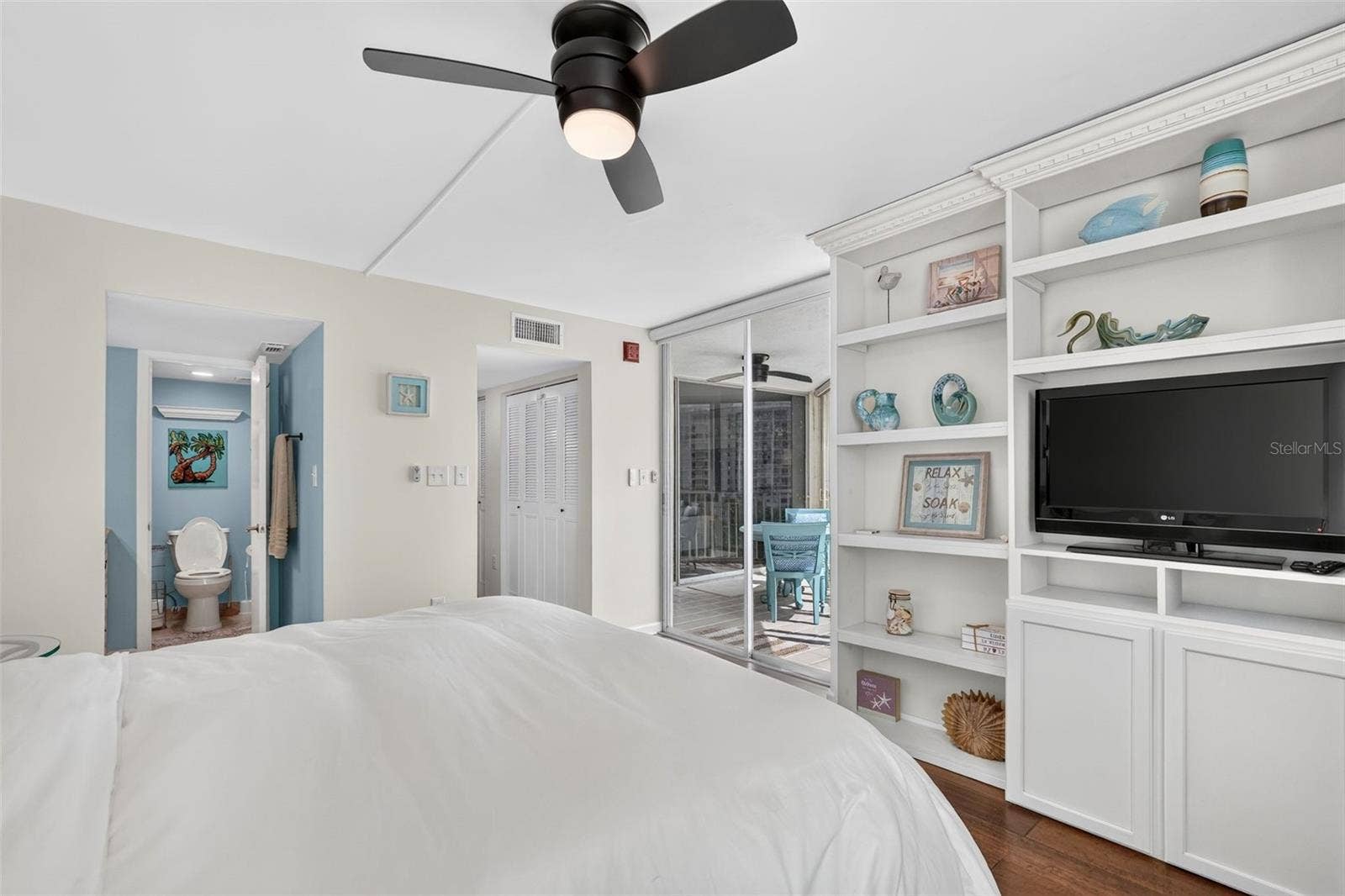 1770 BENJAMIN FRANKLIN DRIVE, #507, Sarasota, FL 34236