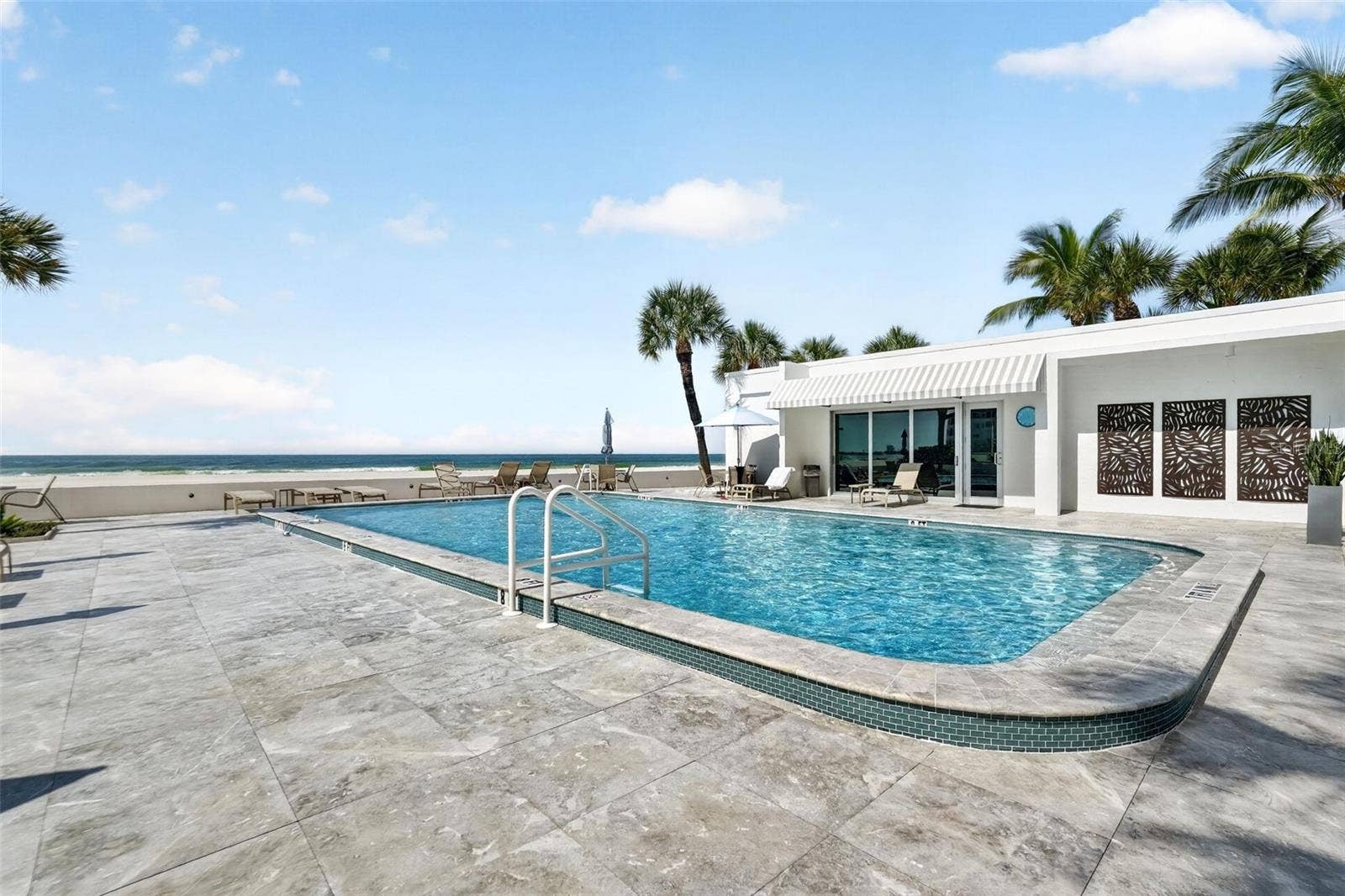 1770 BENJAMIN FRANKLIN DRIVE, #507, Sarasota, FL 34236