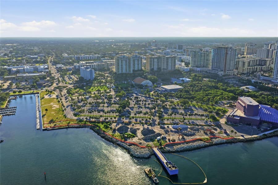 Property photo for 800 N TAMIAMI TRAIL, #201, Sarasota, FL