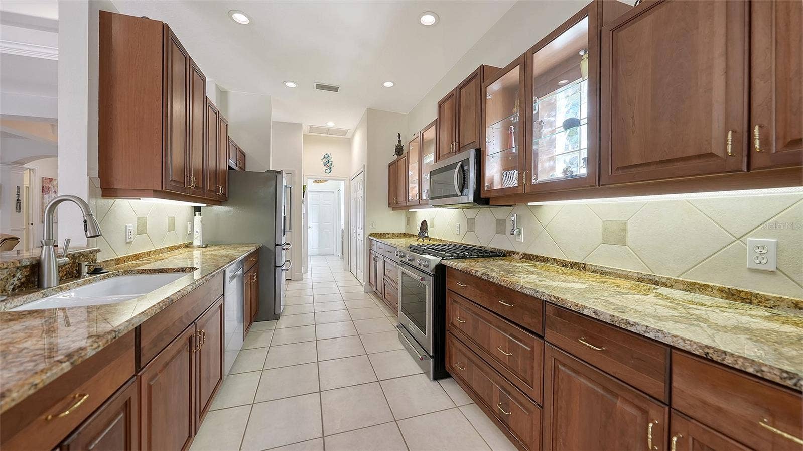 117 BISHOPS COURT ROAD, Osprey, FL 34229