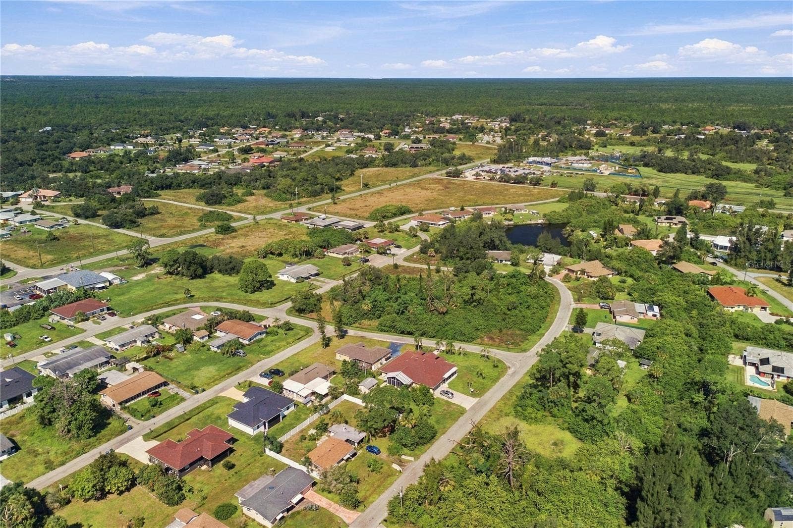 387 VENETIA AVENUE, North Port, FL 34287 387 VENETIA AVENUE, North Port, FL 34287