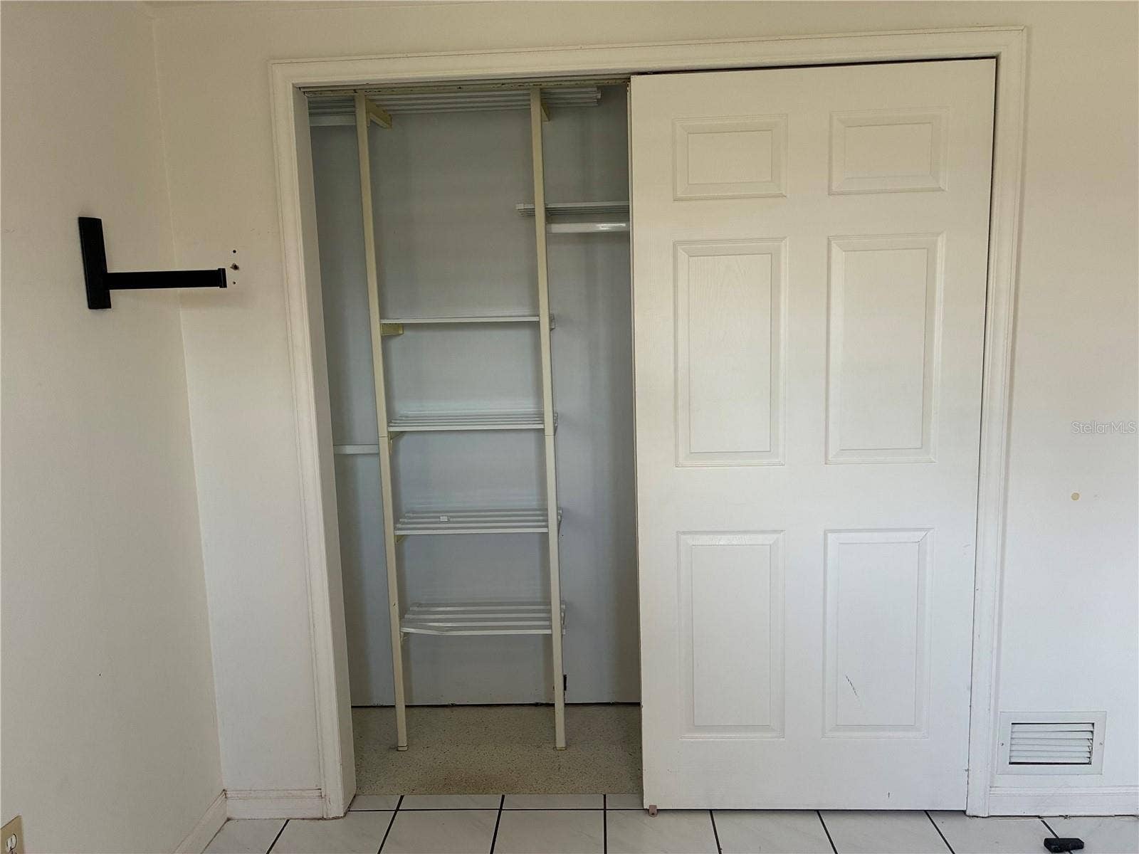 90 HARWICH CIRCLE, Englewood, FL 34223 90 HARWICH CIRCLE, Englewood, FL 34223