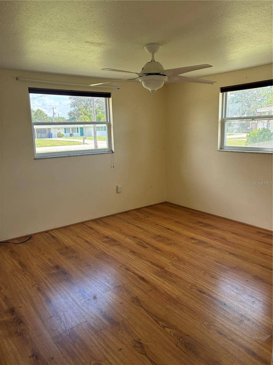 90 HARWICH CIRCLE, Englewood, FL 34223 90 HARWICH CIRCLE, Englewood, FL 34223