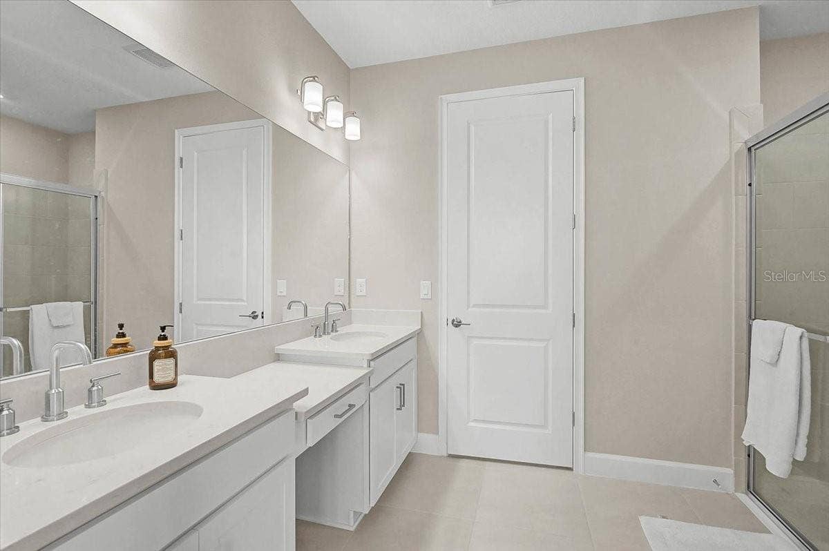 7782 WANING MOON WAY, Sarasota, FL 34241