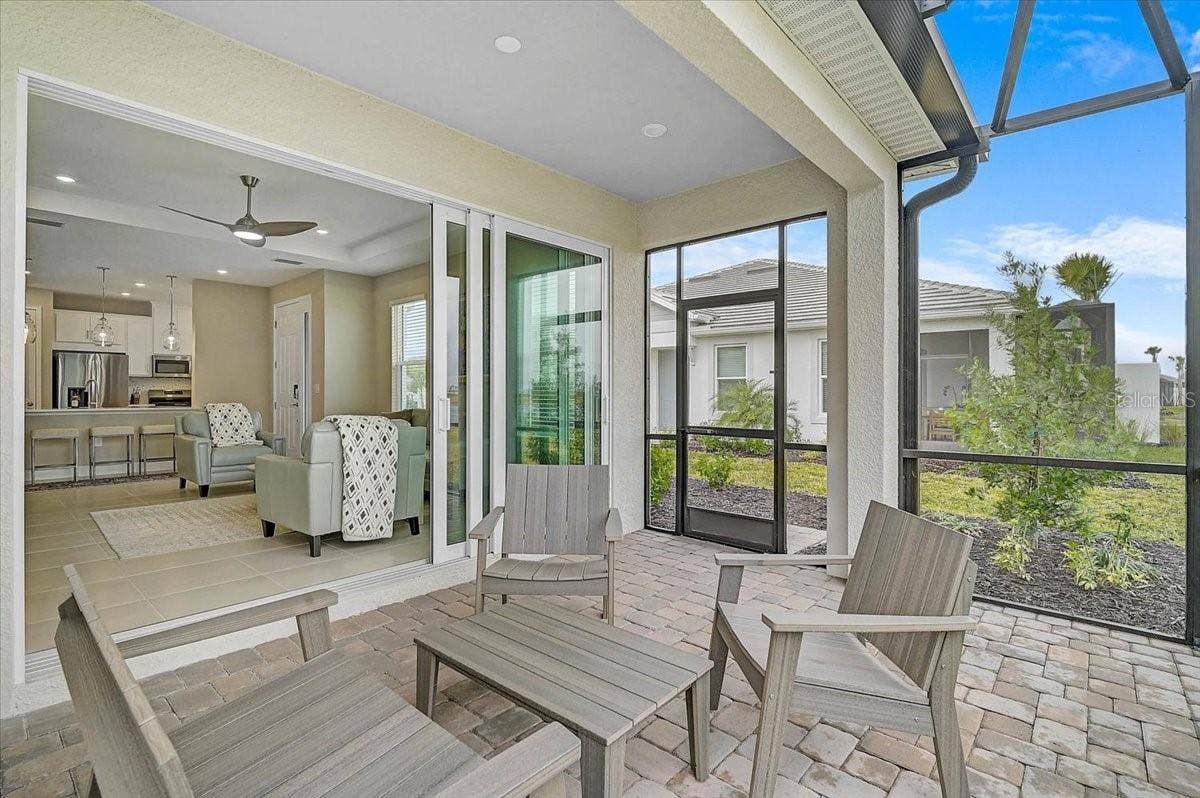 7782 WANING MOON WAY, Sarasota, FL 34241