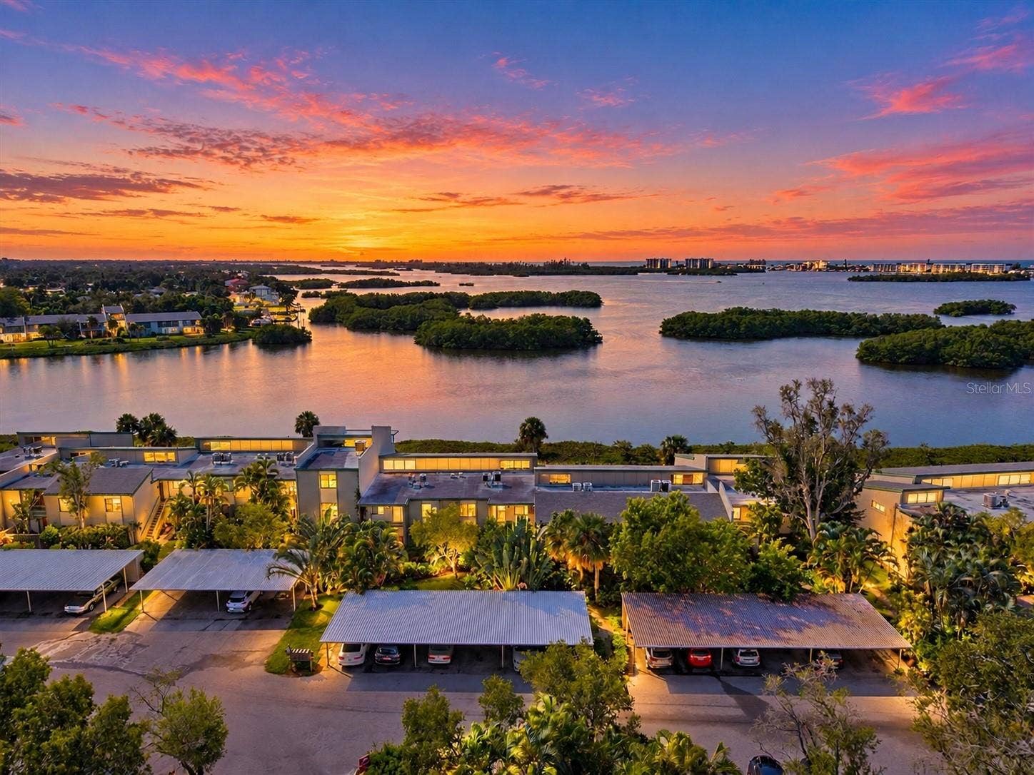 1518 PELICAN POINT DRIVE, #257, Sarasota, FL 34231 1518 PELICAN POINT DRIVE, #257, Sarasota, FL 34231