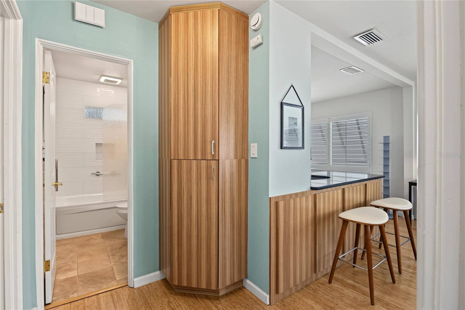 210 BRIGGS COURT, Sarasota, FL 34237 Hallway